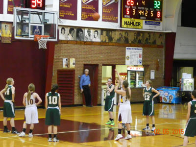 me shooting a freethrow