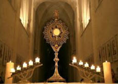 Consecrated Host in Monstrance
